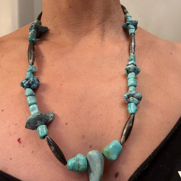 Accessories - Vintage Native Navajo Beads Turquoise Nugget Necklace